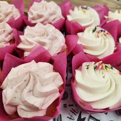 Treats by Taylor - Gorgeous cupcakes