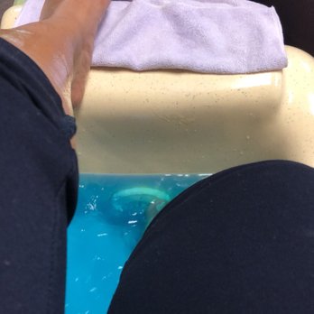 Vegas Foot Spa & Nails - Spa Parafin pedicure!! Amazing!!!!! - Nail Salons Near Me - Denver, Colorado Vegas Foot Spa & Nails - Spa Parafin pedicure!! Amazing!!!!! - Nail Salons Near Me - Denver, Colorado