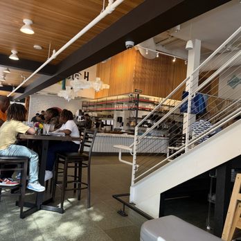 Taste Kitchen + Bar - Breakfast & Brunch Near Me - Houston, Texas