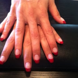Salon Rouge - Sculpted Gels, colored french tip