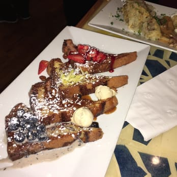 Batter & Berries - French toast flight - Breakfast & Brunch Near Me - Chicago, Illinois