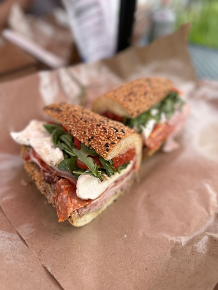 Food from Rossi Rosticceria Deli