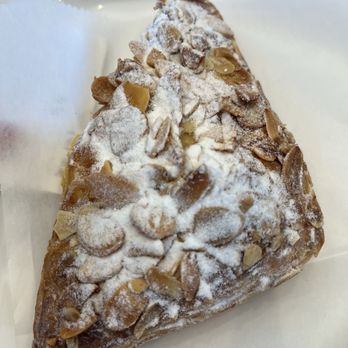 Paris Baguette - Delicious almond croissant - Bakeries Near Me - Overland Park, Kansas Paris Baguette - Delicious almond croissant - Bakeries Near Me - Overland Park, Kansas
