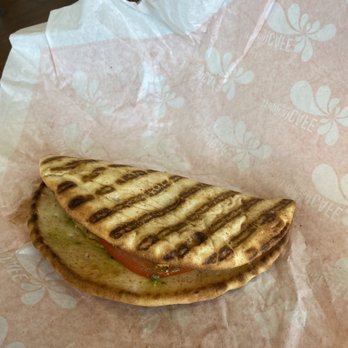 Tropical Smoothie Cafe - Pesto flatbread - Sandwiches Near Me - Miami, Florida Tropical Smoothie Cafe - Pesto flatbread - Sandwiches Near Me - Miami, Florida
