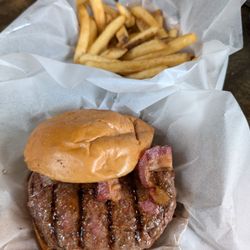 Teddy's Bigger Burgers - Haleiwa - Double w/bacon, w/small fries