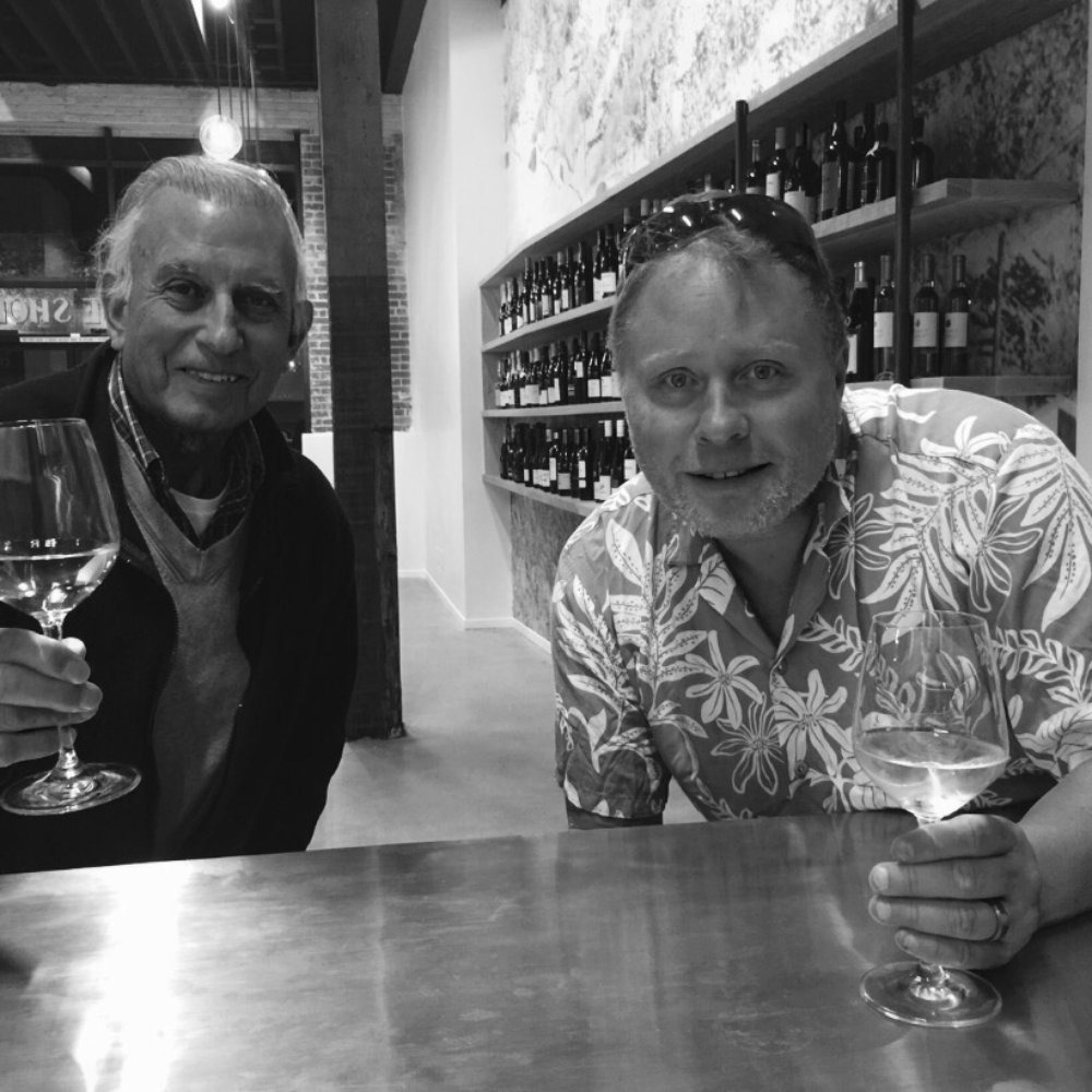 Minimo - Wine Bars Near Me - Oakland, California