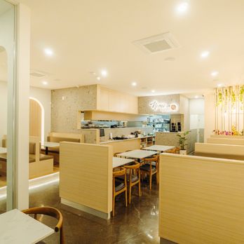 Nemo Sushi Bar - Sushi Bars Near Me - Burnaby, British Columbia
