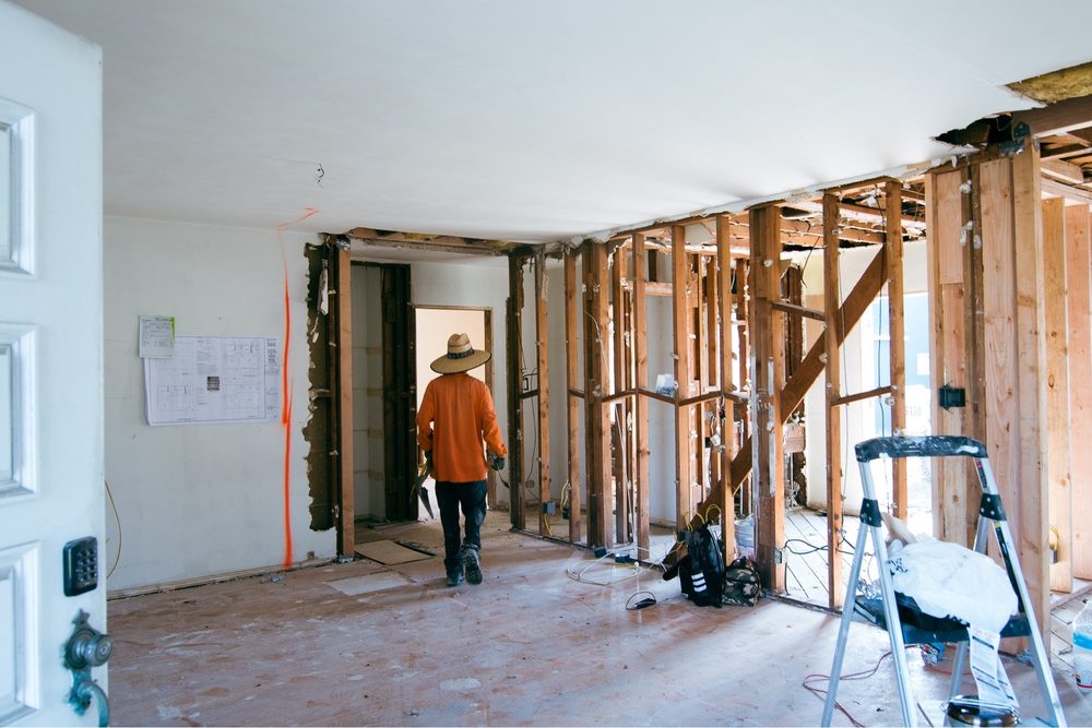 Slide of Comstruct Builders
