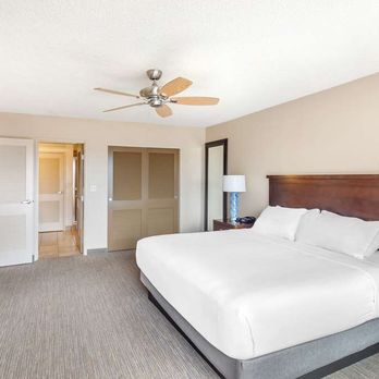 Hilton Vacation Club - Guest room - Hotels Near Me - Kaanapali, Hawaii Hilton Vacation Club - Guest room - Hotels Near Me - Kaanapali, Hawaii