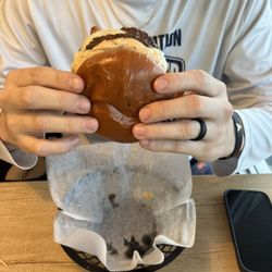 Bobby Bay's - Burger