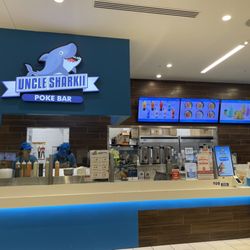 Uncle Sharkii Poke Bar - Front counter