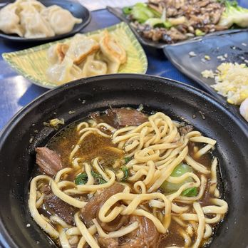 Dumpling World - Everything - Chinese Near Me - Everett, Washington