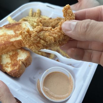 Raising Cane's Chicken Fingers - Chicken Shop Near Me - Downey, California Raising Cane's Chicken Fingers - Chicken Shop Near Me - Downey, California