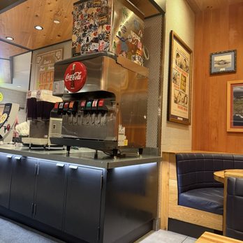 Raising Cane's Chicken Fingers - Fast Food Near Me - Honolulu, Hawaii Raising Cane's Chicken Fingers - Fast Food Near Me - Honolulu, Hawaii