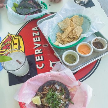De Nada Cantina - House Rocks To Go Margarita Chips & Salsa (V) Carnitas Tacos (2) - Mexican Near Me - Austin, Texas De Nada Cantina - House Rocks To Go Margarita Chips & Salsa (V) Carnitas Tacos (2) - Mexican Near Me - Austin, Texas
