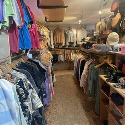Relic Surf Shop