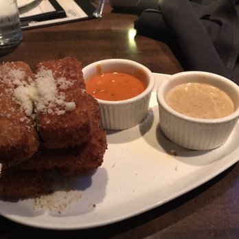 Yard House - Bars Near Me - Hallandale Beach, Florida