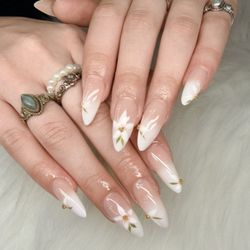 Elite Nails & Lash - Check it out: IG: Elitenails.lash