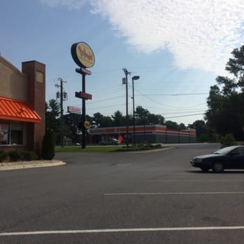 Bojangles - Route 15 Farmville - American Near Me - Farmville, Virginia