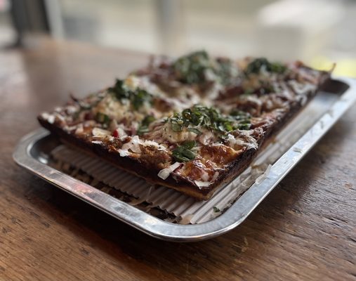 Descendant Detroit Style Pizza by null
