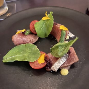 Solera - Tuna that melted like the Wagyu. - Lounges Near Me - Honolulu, Hawaii