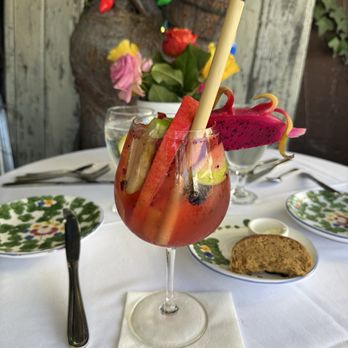 The Ivy - Nice place for relaxing dinner outside. We come here for last 30 years periodically. - New American Near Me - Los Angeles, California
