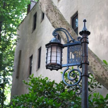 Tudor City Greens - Parks Near Me - New York, New York Tudor City Greens - Parks Near Me - New York, New York