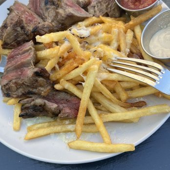 Huddy’s - Skirt steak - Gastropubs Near Me - Redondo Beach, California Huddy’s - Skirt steak - Gastropubs Near Me - Redondo Beach, California