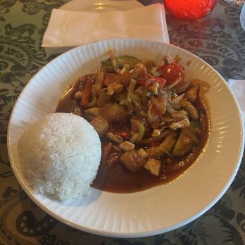 Bamboo Leaf - Sweet and Sour Classic Stir Fry with chicken - Thai Near Me - Bradley Beach, New Jersey