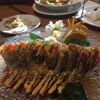 Baiyoke Thai Bistro - ***** 5 Star rating The Hurricane Roll was deee lish! One of the best Rolls ever - anywhere!!  Best sushi & Thai in Sarasota County! - Thai Near Me - Venice, Florida