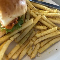 Tailgaters Sports Bar - 380 Location - Super salty fries.