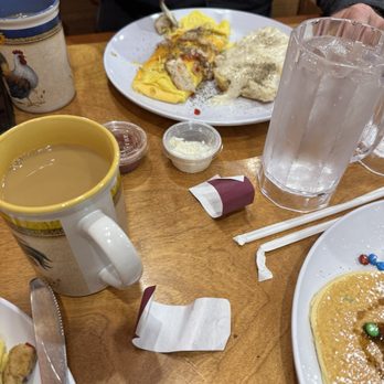 Sawyer's Farmhouse Breakfast - Fajitas omelette with a side of biscuit and gravy - Breakfast & Brunch Near Me - Pigeon Forge, Tennessee Sawyer's Farmhouse Breakfast - Fajitas omelette with a side of biscuit and gravy - Breakfast & Brunch Near Me - Pigeon Forge, Tennessee