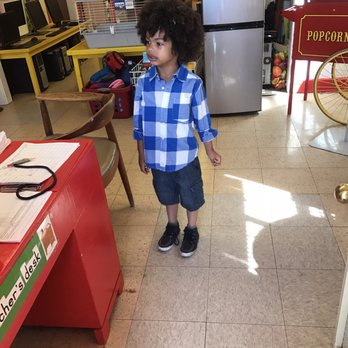 Roenne's Pre School Through Second Grade - So much in love with his school - Elementary Schools Near Me - Los Angeles, California Roenne's Pre School Through Second Grade - So much in love with his school - Elementary Schools Near Me - Los Angeles, California