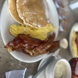 3 Pancakes with Meat 3 Pancakes with Meat