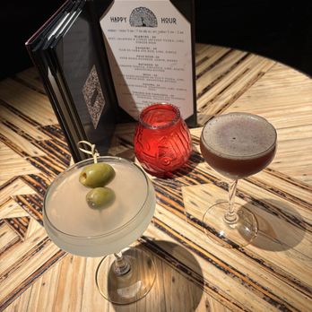 Dumont's Down Low Bar - Dirty martini - Cocktail Bars Near Me - Austin, Texas