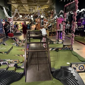 The Dirdie Birdie - This basically shows 95% of the space - Mini Golf Near Me - Austin, Texas The Dirdie Birdie - This basically shows 95% of the space - Mini Golf Near Me - Austin, Texas
