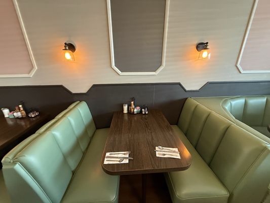 Toasted Bun Restaurant by null