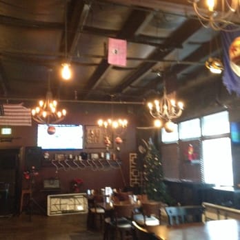 Vessel Taphouse - Cool inside! - Breweries Near Me - Lynnwood, Washington