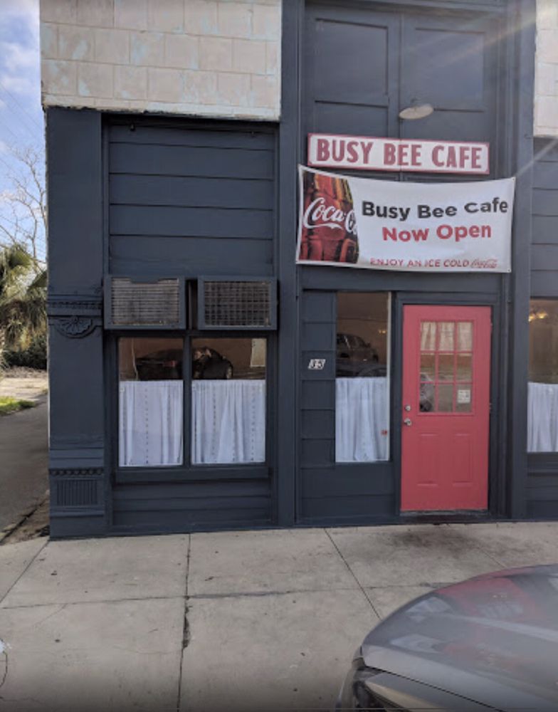 BUSY BEE CAFE CLOSED Updated August 2024 20 Photos 35 S 7th St