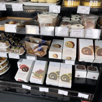 Paris Baguette - Some premade items for a quick in and out - Bakeries Near Me - McLean, Virginia Paris Baguette - Some premade items for a quick in and out - Bakeries Near Me - McLean, Virginia