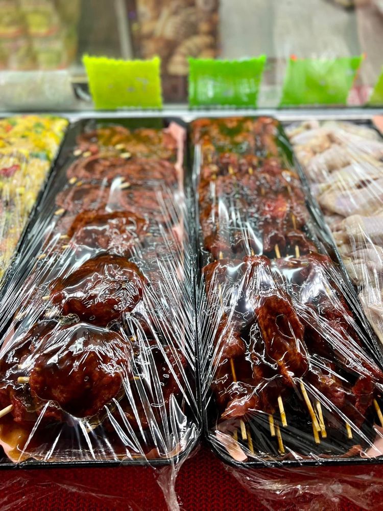 ROEZEE MEAT MARKET 14 Photos & 20 Reviews 7670 Foothill Blvd