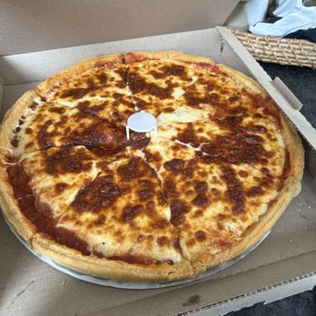 Lucca's Pizzeria & Ristorante - Sicilian Style Pan Cheese Pizza (Large 16" (Serves 3-5)) - Pizza Near Me - La Grange, Illinois Lucca's Pizzeria & Ristorante - Sicilian Style Pan Cheese Pizza (Large 16" (Serves 3-5)) - Pizza Near Me - La Grange, Illinois