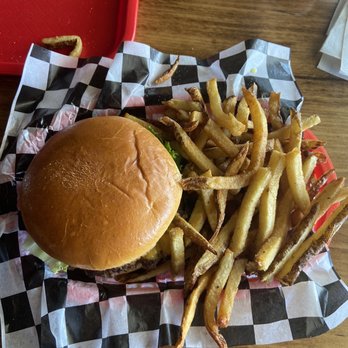 Nelly's - Burgers Near Me - Wilmington, Illinois