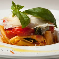 JT Caffè - Homemade "Pappardelle" with fresh tomatoes, basil and "Parmiggiano Reggiano" cheese