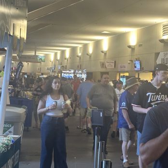 Minnesota Twins - More food - Professional Sports Teams Near Me - Minneapolis, Minnesota Minnesota Twins - More food - Professional Sports Teams Near Me - Minneapolis, Minnesota