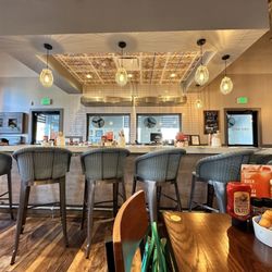 First Watch - Bar area