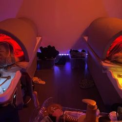 Vivi Day Spa - Moxibustion Detox Head Spa !!!  Amazing head spa.!!!