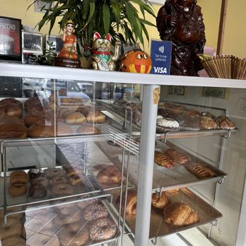 O'Henry Donuts - Donuts  Lots of selections - Donuts Near Me - San Pablo, California