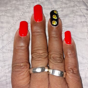 Fingertips Nail Salon - Right hand pumpkins - Nail Salons Near Me - San Francisco, California Fingertips Nail Salon - Right hand pumpkins - Nail Salons Near Me - San Francisco, California