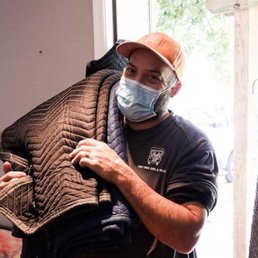Movers with mask
